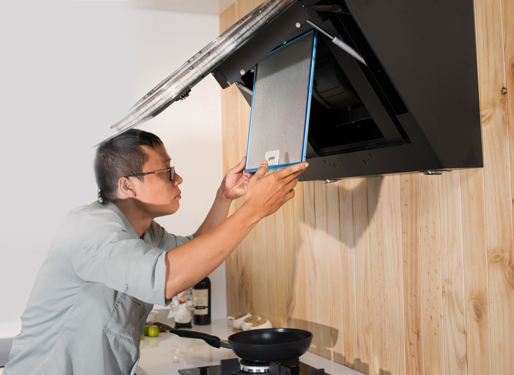 cách lắp máy hút mùi than hoạt tính
